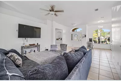 33 Red Clover Lane, Palm Coast, FL 32164 - Photo 10