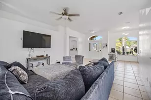 33 Red Clover Ln, Palm Coast, FL 32164 - Photo 10