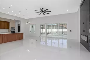 13 Edith Ln, Palm Coast, FL 32164 - Photo 6
