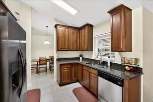 42 Russell Dr, Palm Coast, FL 32164 - Photo 8