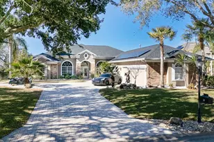 18 Old Oak Dr N, Palm Coast, FL 32137 - Photo 2