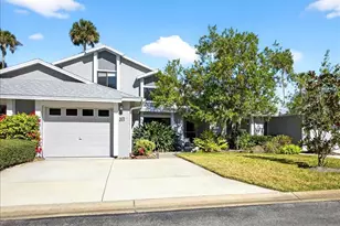16 Lake Forest Ct N, Palm Coast, FL 32137 - Photo 2