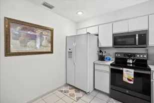 16 Lake Forest Ct N, Palm Coast, FL 32137 - Photo 10