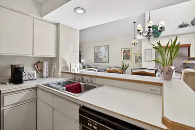 16 Lake Forest Court N, Palm Coast, FL 32137 - Photo 12