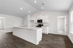 89 Lancelot Dr, Palm Coast, FL 32137 - Photo 8