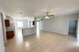 11 Praver Ln, Palm Coast, FL 32164 - Photo 6