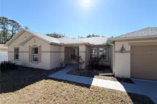 45 Reidsville Dr, Palm Coast, FL 32164 - Photo 2