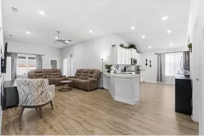 244 Bird Of Paradise Drive, Palm Coast, FL 32137 - Photo 6