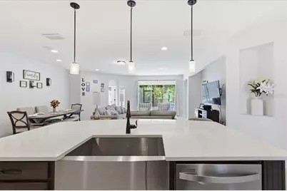 528 Grand Landings Parkway, Palm Coast, FL 32164 - Photo 6