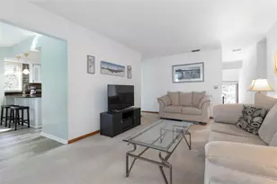 24 Fairways Cir, Palm Coast, FL 32137 - Photo 6