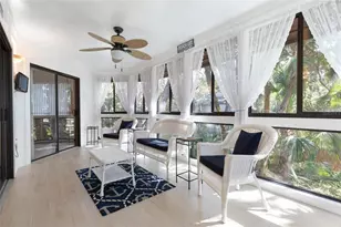 24 Fairways Cir, Palm Coast, FL 32137 - Photo 16