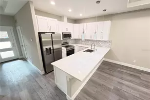 21 Rosepetal Ln, Palm Coast, FL 32164 - Photo 4