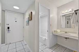 313 S Atlantic Ave, Daytona Beach, FL 32118 - Photo 4