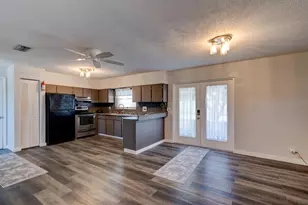 888 W Coquina Dr, Daytona Beach, FL 32117 - Photo 4