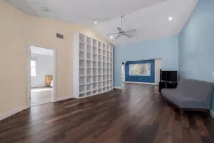 21 Fulton Pl, Palm Coast, FL 32137 - Photo 10