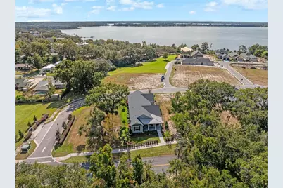 622 W 11th Avenue, Mount Dora, FL 32757 - Photo 2