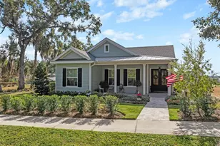 622 W 11th Ave, Mount Dora, FL 32757 - Photo 1