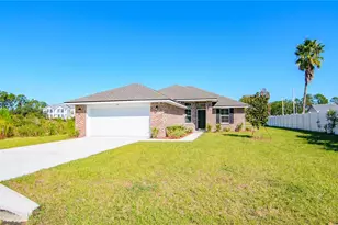 77 Pickering Dr, Palm Coast, FL 32164 - Photo 2