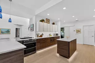 13 Bay Pointe Dr, Ormond Beach, FL 32174 - Photo 14