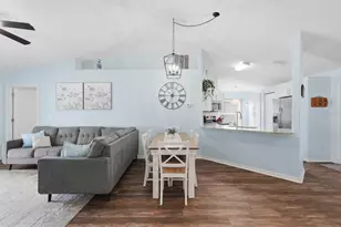 19 Round Mill Ln, Palm Coast, FL 32164 - Photo 10