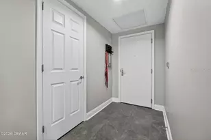 231 Riverside Dr, Daytona Beach, FL 32117 - Photo 4