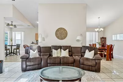 19 Raintree Circle, Palm Coast, FL 32164 - Photo 8
