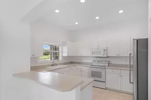 16 Viscaya Dr, Palm Coast, FL 32137 - Photo 10