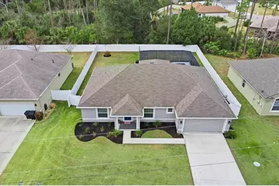 10 Poinfield Place, Palm Coast, FL 32164 - Photo 1