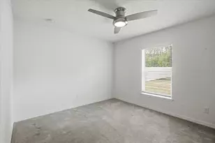 10 Poinfield Pl, Palm Coast, FL 32164 - Photo 32