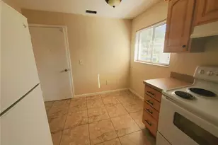 7 Blairton Ct, Palm Coast, FL 32137 - Photo 10