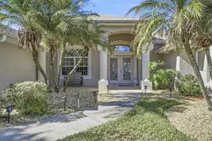 3 Colleen Ct, Palm Coast, FL 32137 - Photo 2