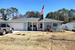 18 Palmyra Ln, Palm Coast, FL 32164 - Photo 1