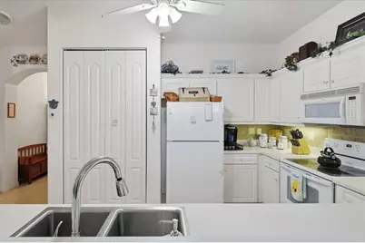 75 Veranda Way #75, Palm Coast, FL 32137 - Photo 8