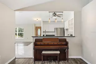 610 N Summit Ave, Lake Helen, FL 32744 - Photo 8