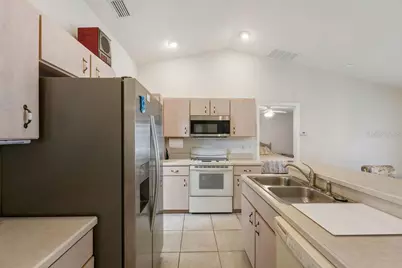 39 Price Lane, Palm Coast, FL 32164 - Photo 10