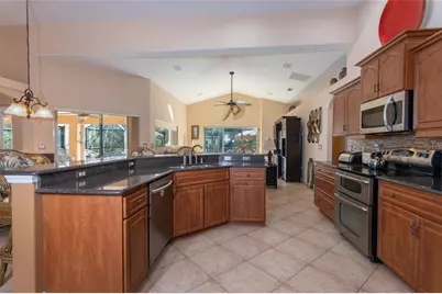 22 Seathorn Path, Palm Coast, FL 32164 - Photo 10