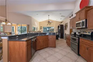 22 Seathorn Path, Palm Coast, FL 32164 - Photo 10