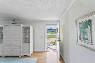 633 Starboard Avenue, Edgewater, FL 32141 - Photo 4