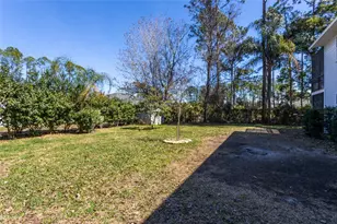 1 Ryding Ln, Palm Coast, FL 32164 - Photo 10
