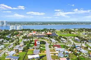 1026 Belaire Dr, Daytona Beach, FL 32118 - Photo 8