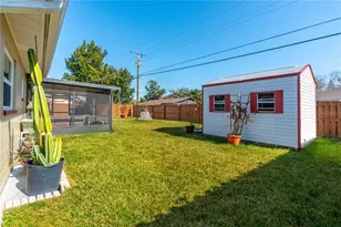 2005 Oriole Ln, South Daytona, FL 32119 - Photo 8