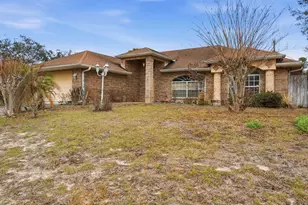 2270 Carson Ln, Deltona, FL 32738 - Photo 2
