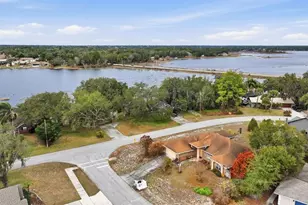 2270 Carson Ln, Deltona, FL 32738 - Photo 28