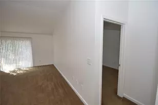 35 Brunswick Ln, Palm Coast, FL 32137 - Photo 10