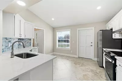 2143 Hovington Circle E, Jacksonville, FL 32246 - Photo 10