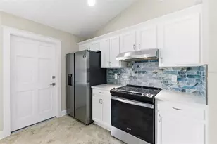 2143 Hovington Cir E, Jacksonville, FL 32246 - Photo 6