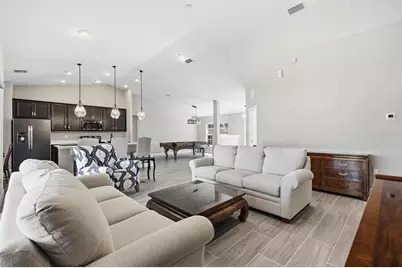 8 Creek Court, Palm Coast, FL 32137 - Photo 2