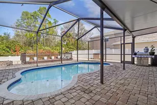 12507 Bay Branch Ct, Tampa, FL 33635 - Photo 4