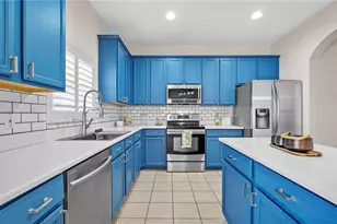 12507 Bay Branch Ct, Tampa, FL 33635 - Photo 6
