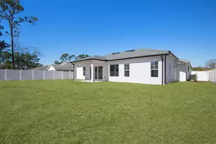 70 Bennett Ln, Palm Coast, FL 32137 - Photo 2